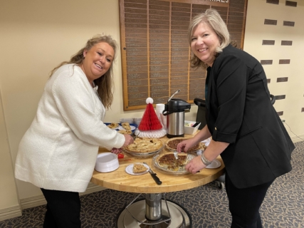 Rambling Roses Christmas Gathering2025 21