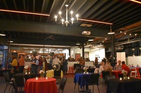 Friendsgiving 2025 event tables