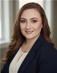 Alyssa B Headshot