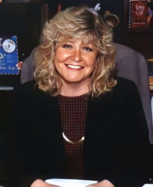 Alice Boone Main