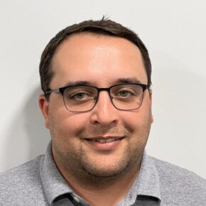 Headshot of Dan Makowski, Brokerage Manager
