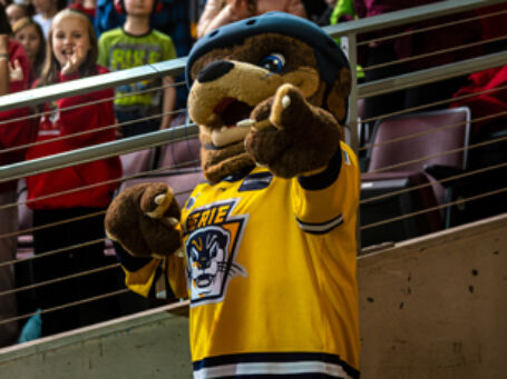 26 Erie Otters FP
