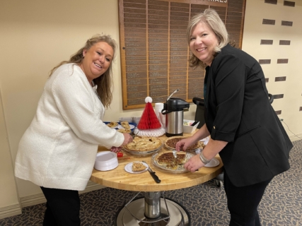 Rambling Roses Christmas Gathering2025 21