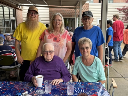 Bluebird Family Picnic 8