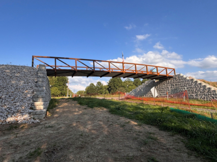 Bridge in Place 2