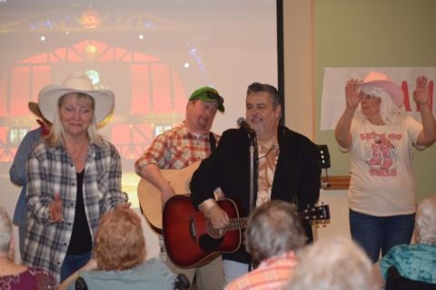 Villas Country Music Review 4 25 25 145