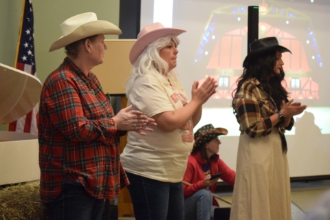 Villas Country Music Review 4 25 25 45