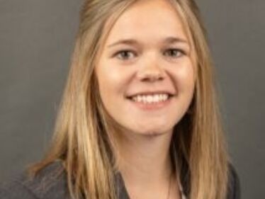 Hanna Deems Earns CPA License
