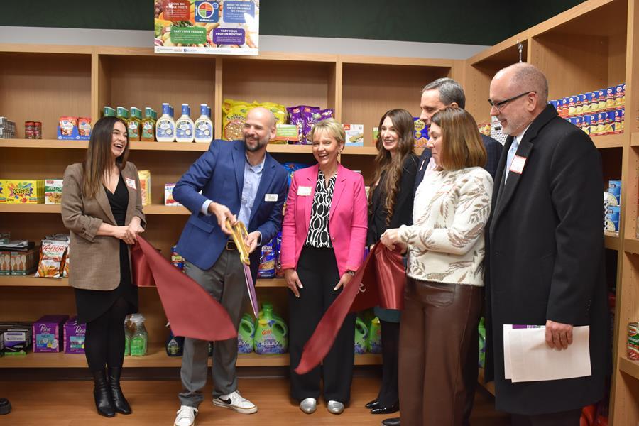 Second Harvest Marketplace Opening