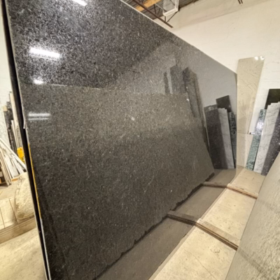 Uncut granite slab