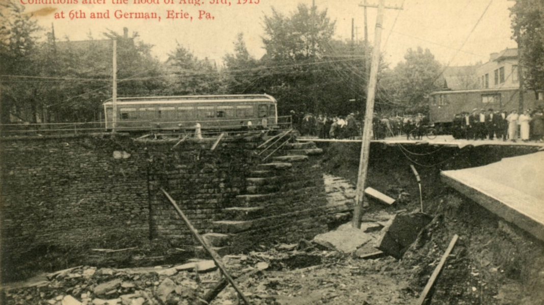 Erie circa 1915 - Flood damage at 6th and German St