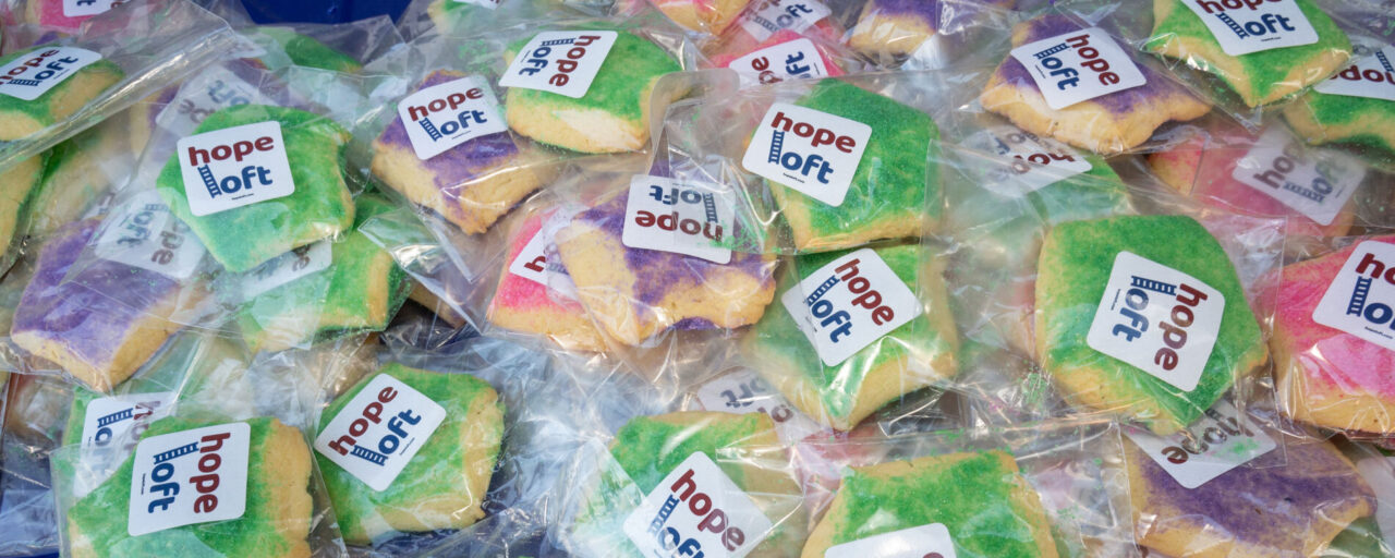 EJM4738 Salem Day Photos Hope Loft Cookies 2024 Forman CFSJ