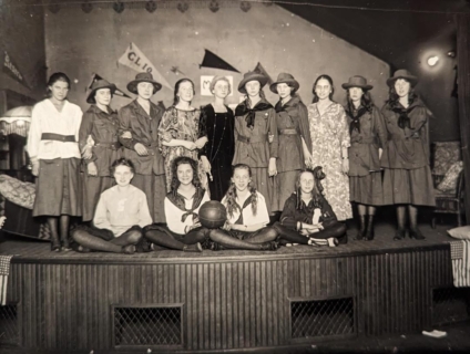 History women on stage